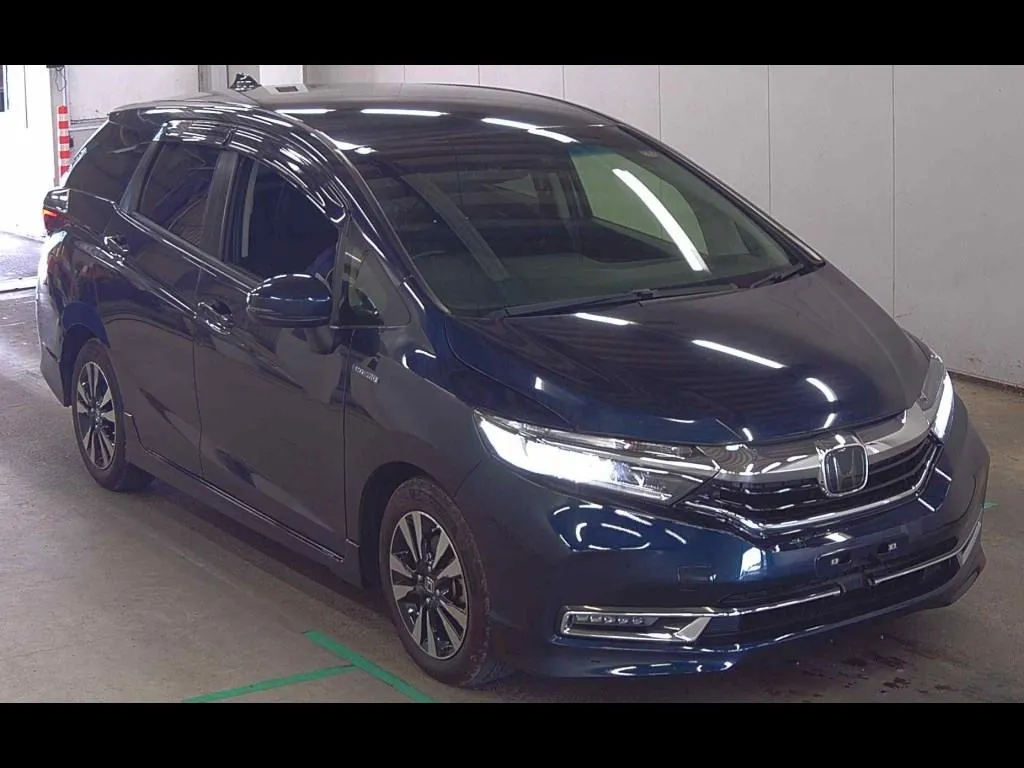HONDA SHUTTLE HYBRID X HONDA SENSING