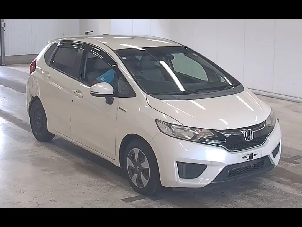 HONDA FIT HYBRID F PACKAGE