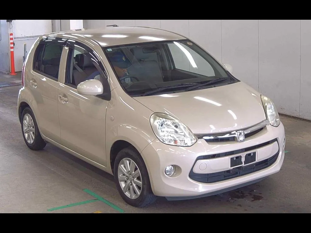 TOYOTA PASSO X G PACKAGE