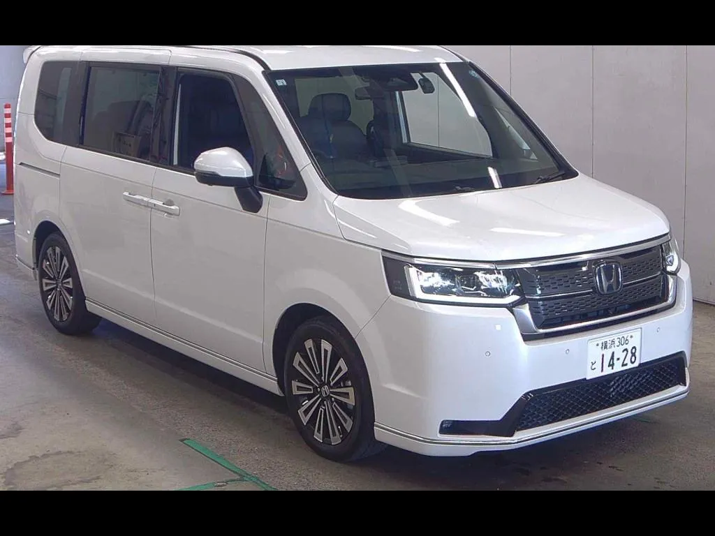 HONDA STEPWAGON SPADA EHEV SPADA PREMIUM LINE BLACK EDITION