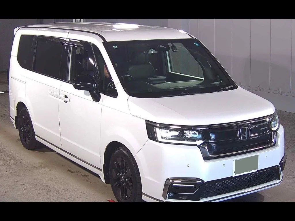 HONDA STEPWAGON SPADA 4WD SPADA