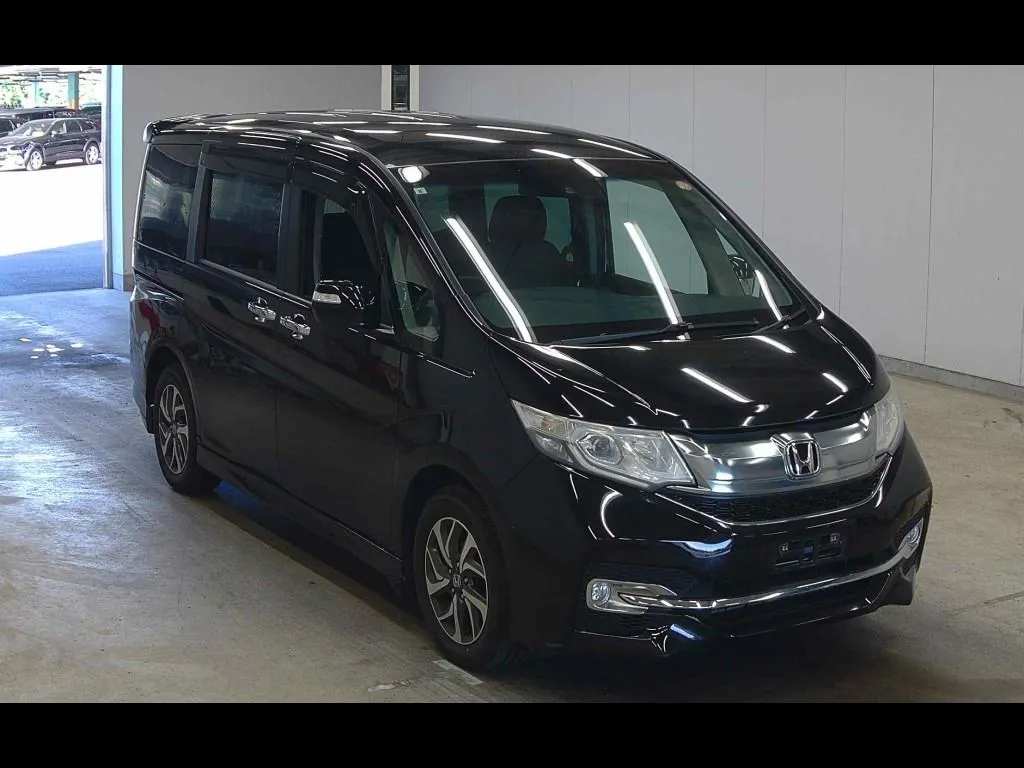 HONDA STEPWAGON SPADA 4WD SPADA HONDA SENSING