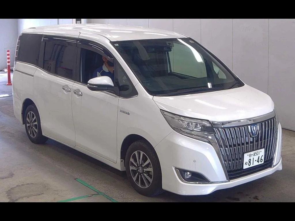 TOYOTA ESQUIRE HYBRID GI