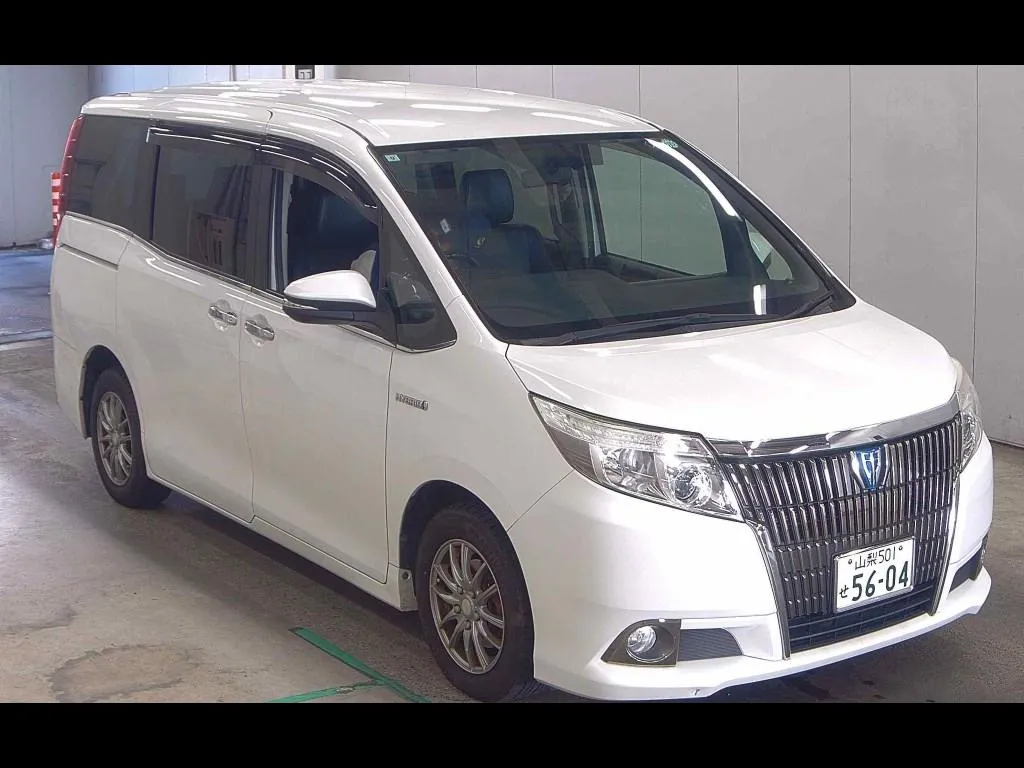 TOYOTA ESQUIRE HYBRID GI
