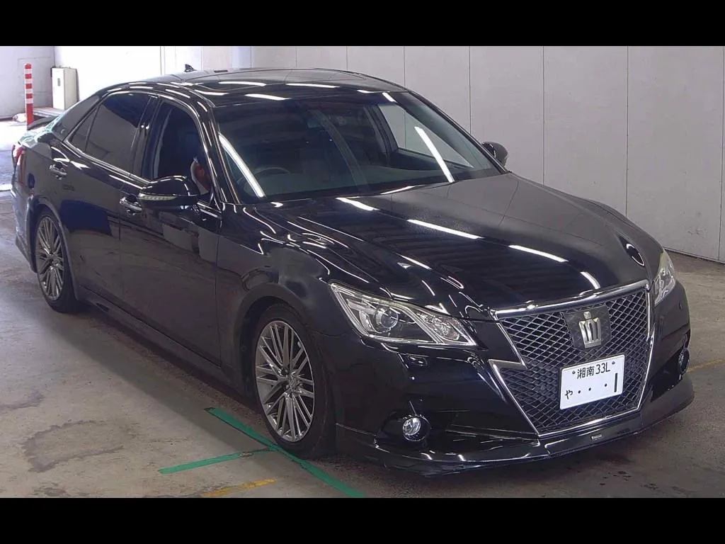 TOYOTA CROWN 4D ATHLETE G