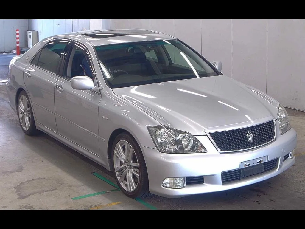 TOYOTA CROWN 4D ATHLETE