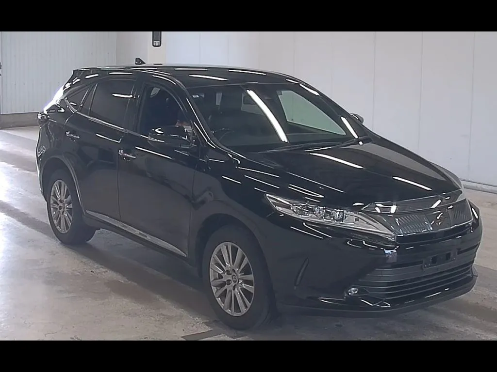 TOYOTA HARRIER PREMIUM