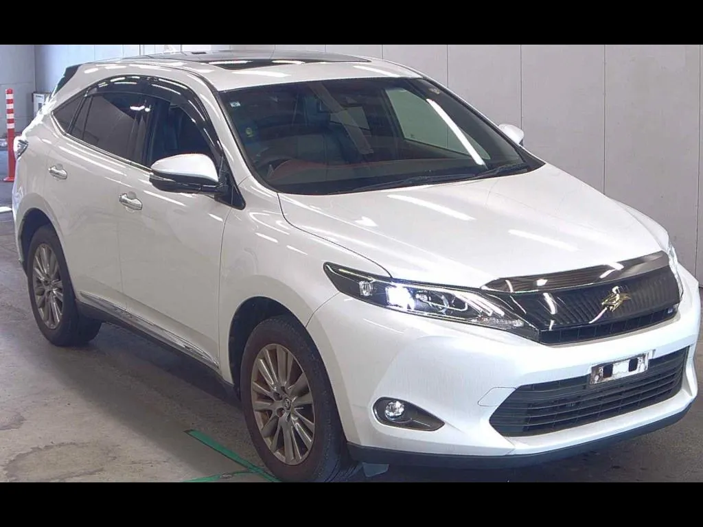 TOYOTA HARRIER PREMIUM