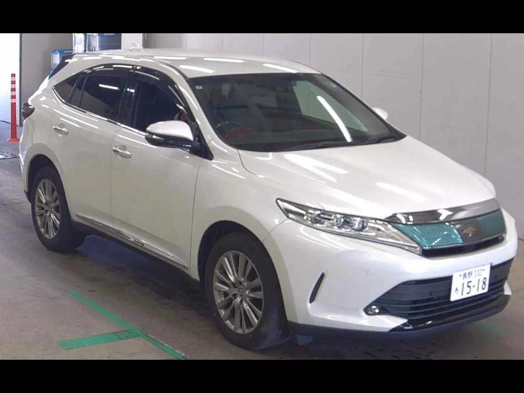TOYOTA HARRIER PREMIUM