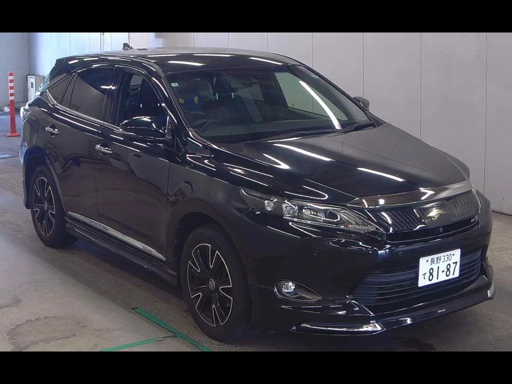 TOYOTA HARRIER PREMIUM ADVANCED PACKAGE