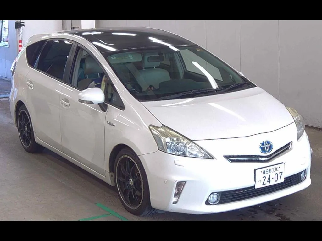TOYOTA PRIUS ALPHA G