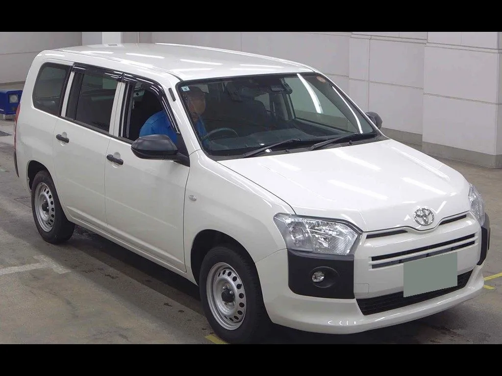TOYOTA PROBOX 4WD G