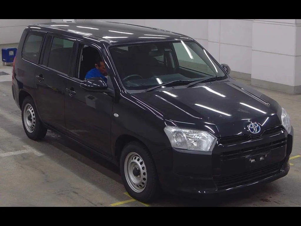 TOYOTA PROBOX HYBRID GL