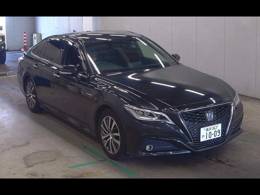 TOYOTA CROWN HYBRID G