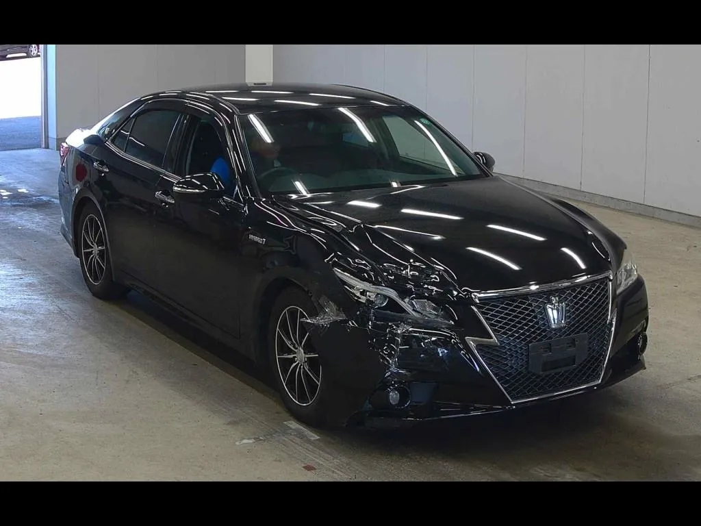 TOYOTA CROWN HYBRID ATHLETE S