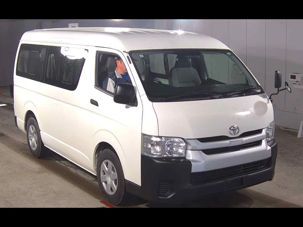 TOYOTA HIACE WAGON 4D DX