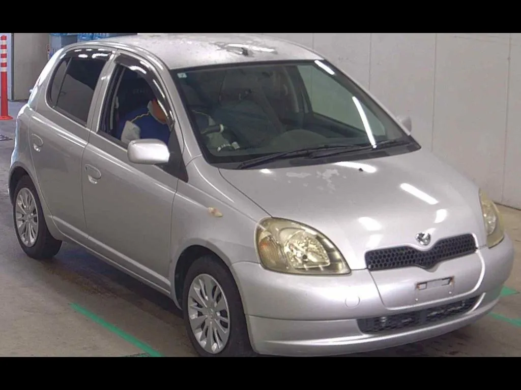 TOYOTA VITZ 5D F D PACKAGE