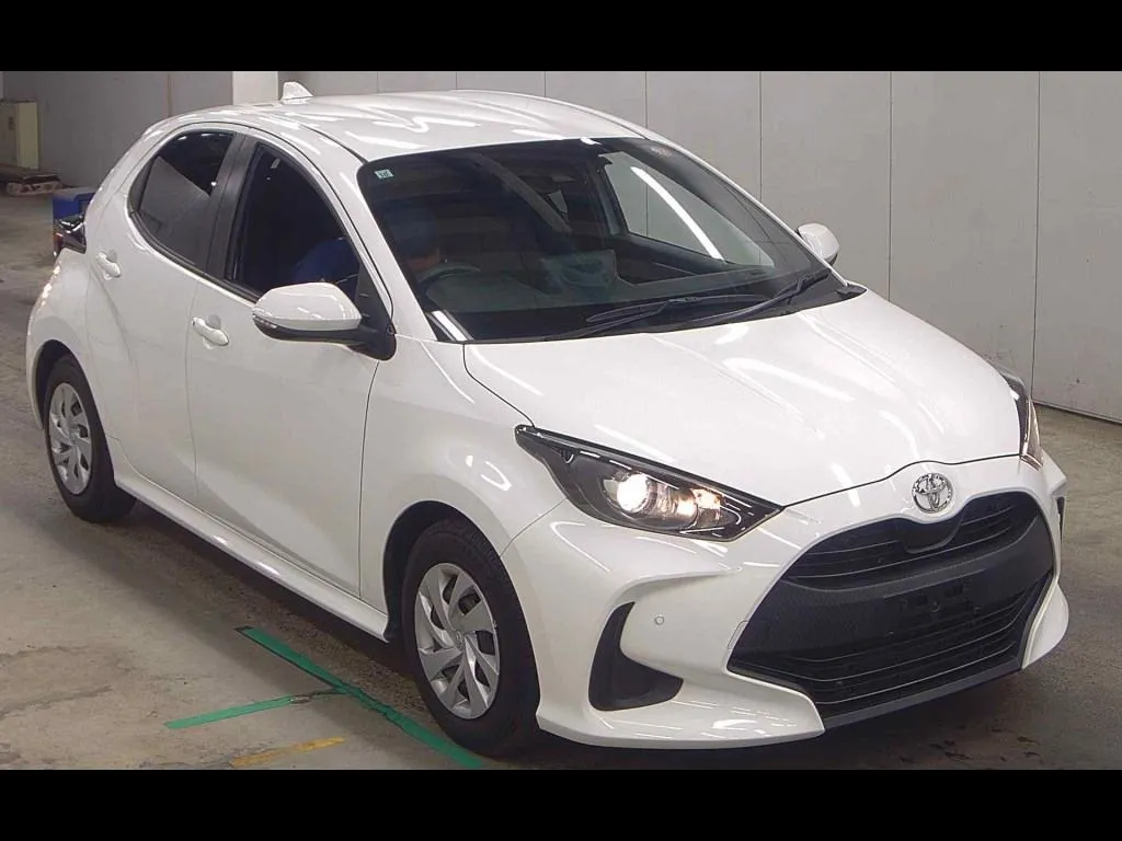 TOYOTA YARIS X