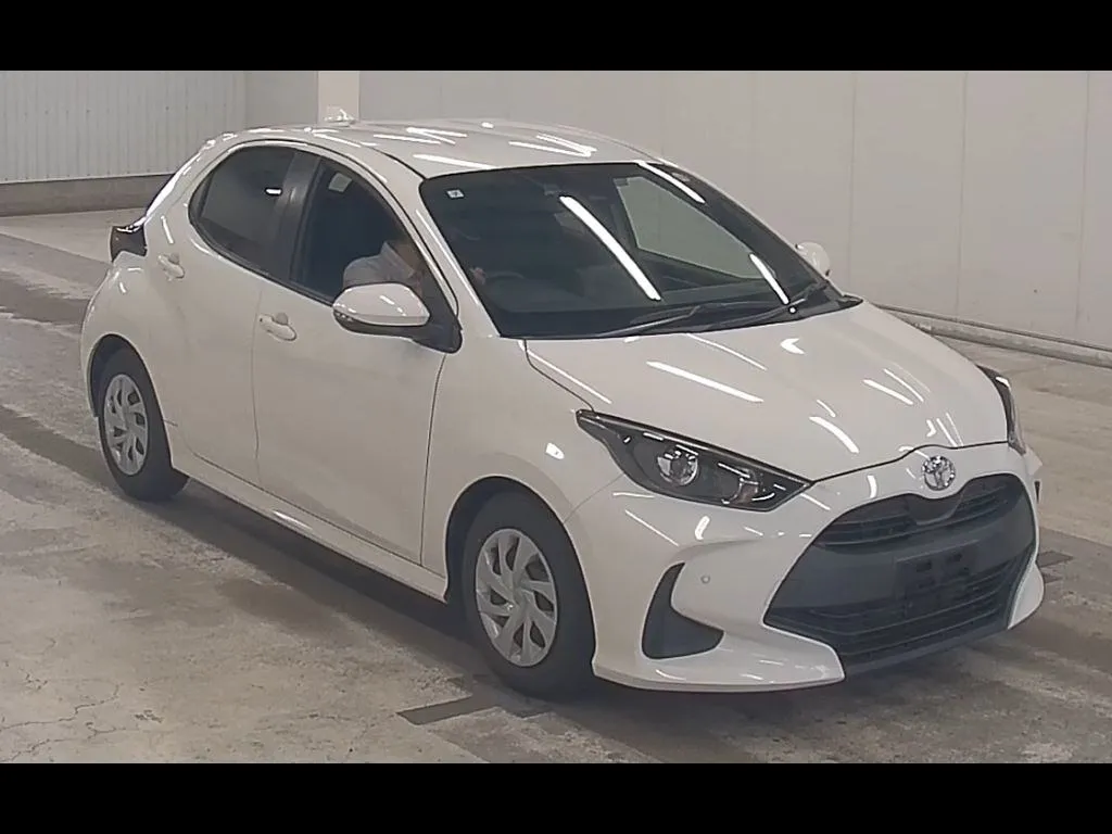 TOYOTA YARIS X
