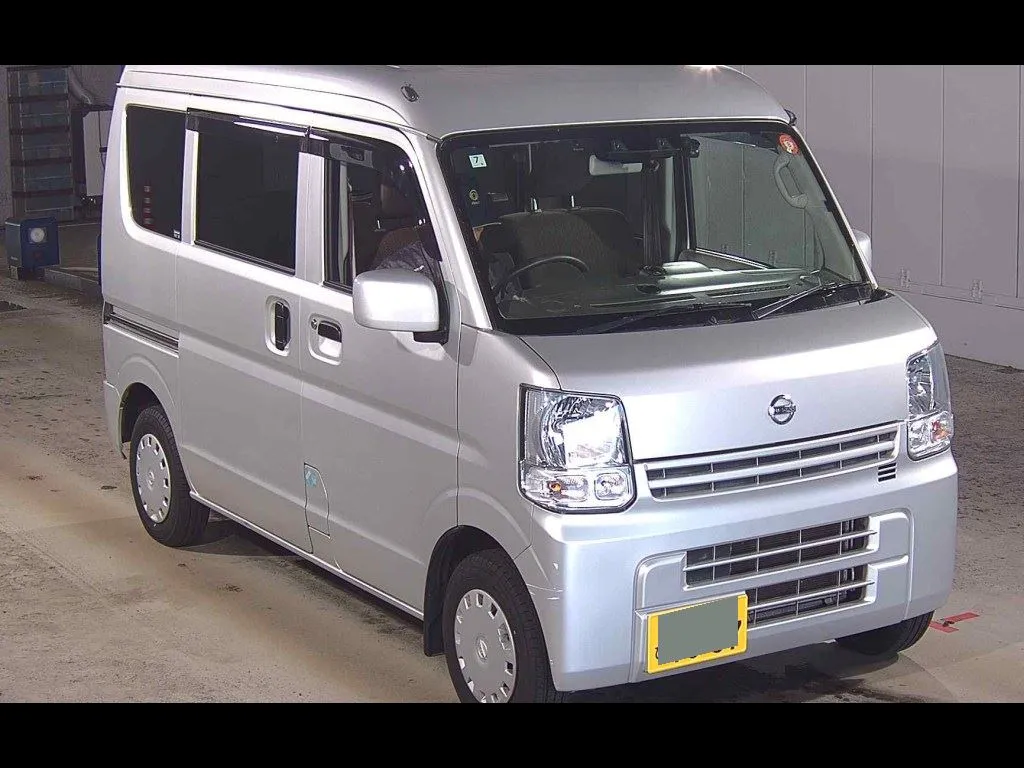 NISSAN NV100CLIPPER VAN GX
