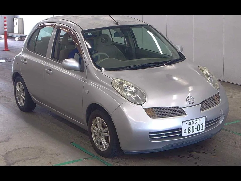 NISSAN MARCH 5D 12C V SELECTION