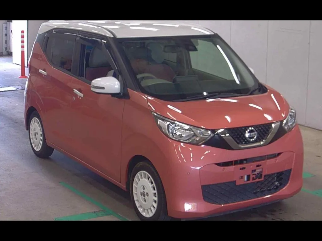 NISSAN DAYZ BOLERO