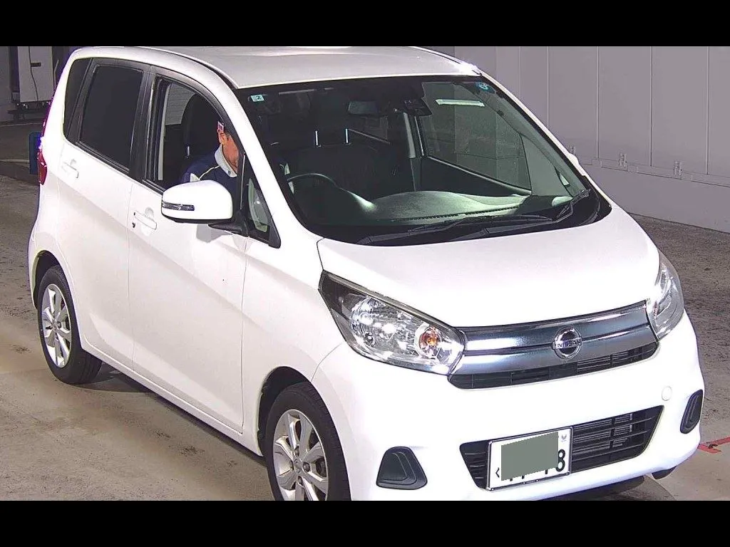 NISSAN DAYZ X V SELECTION