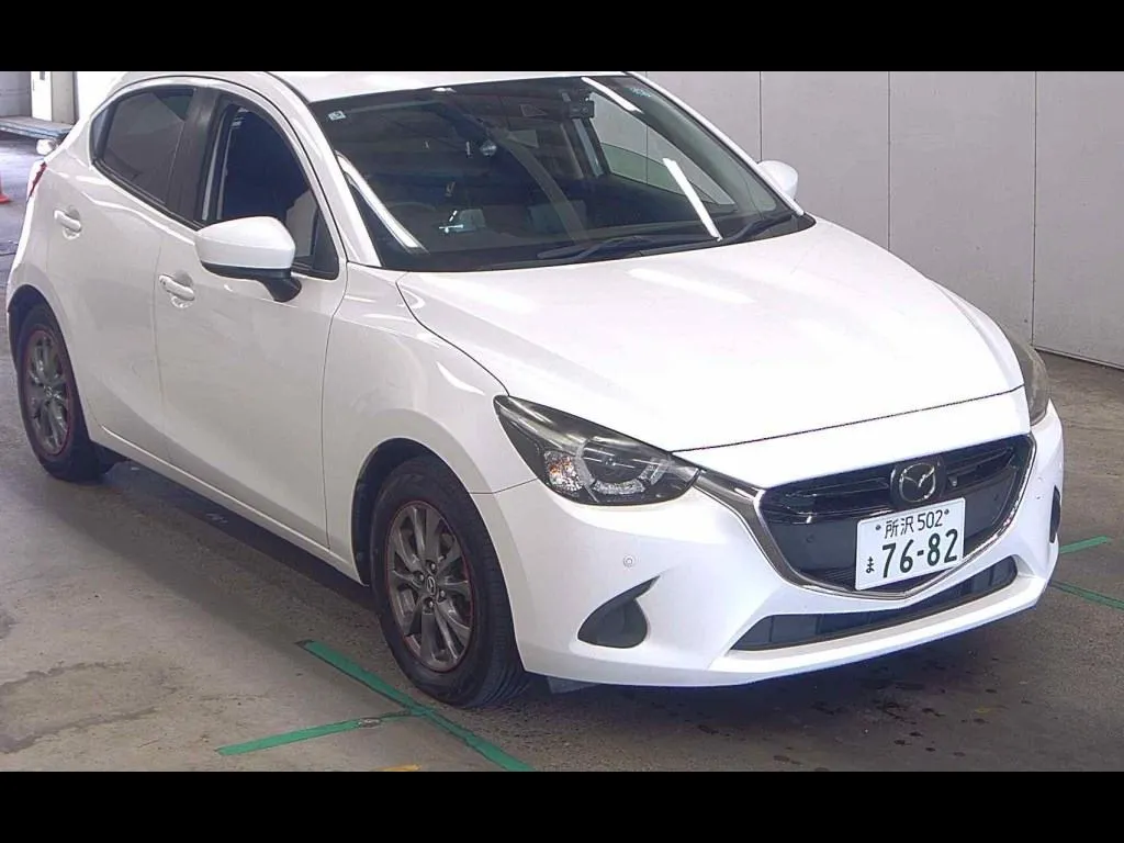 MAZDA DEMIO 5D 13S TOURING