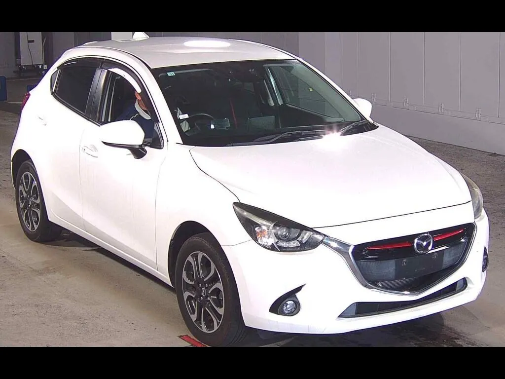 MAZDA DEMIO 5D 4W XD TOURING