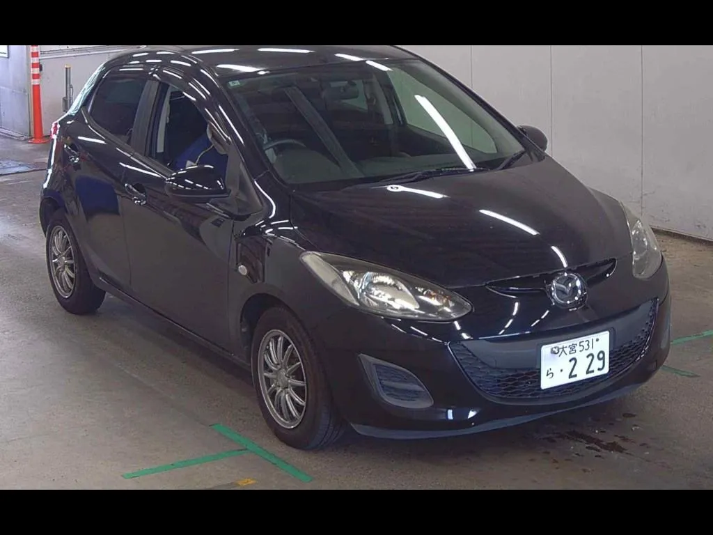 MAZDA DEMIO 5D 13C-V SMART EDITION