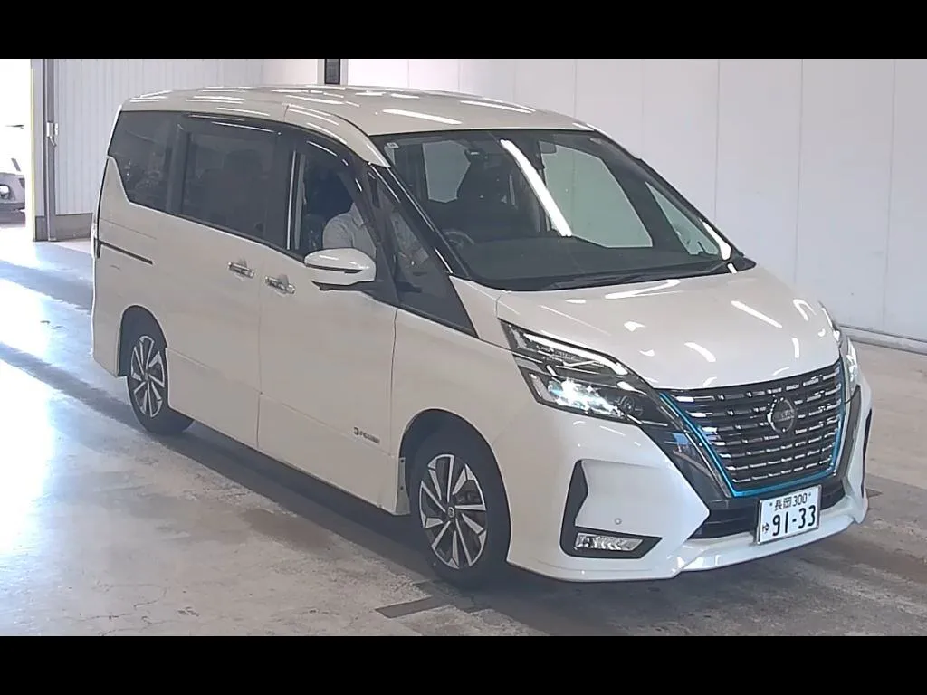 NISSAN SERENA 5D E-POWER HIGHWAY STAR V