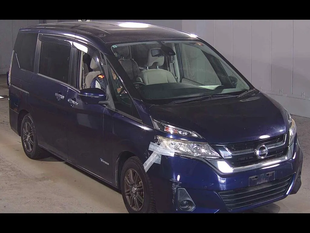 NISSAN SERENA 5D X V SELECTION