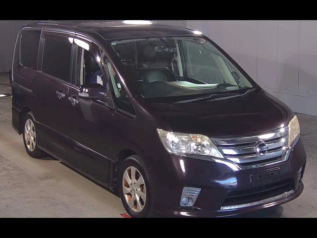 NISSAN SERENA 5D HIGHWAY STAR
