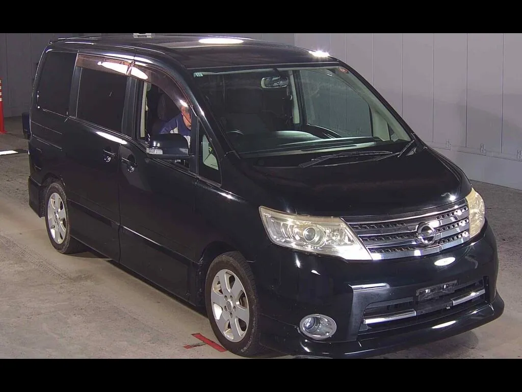 NISSAN SERENA 5D HIGHWAY STAR V SELECTION