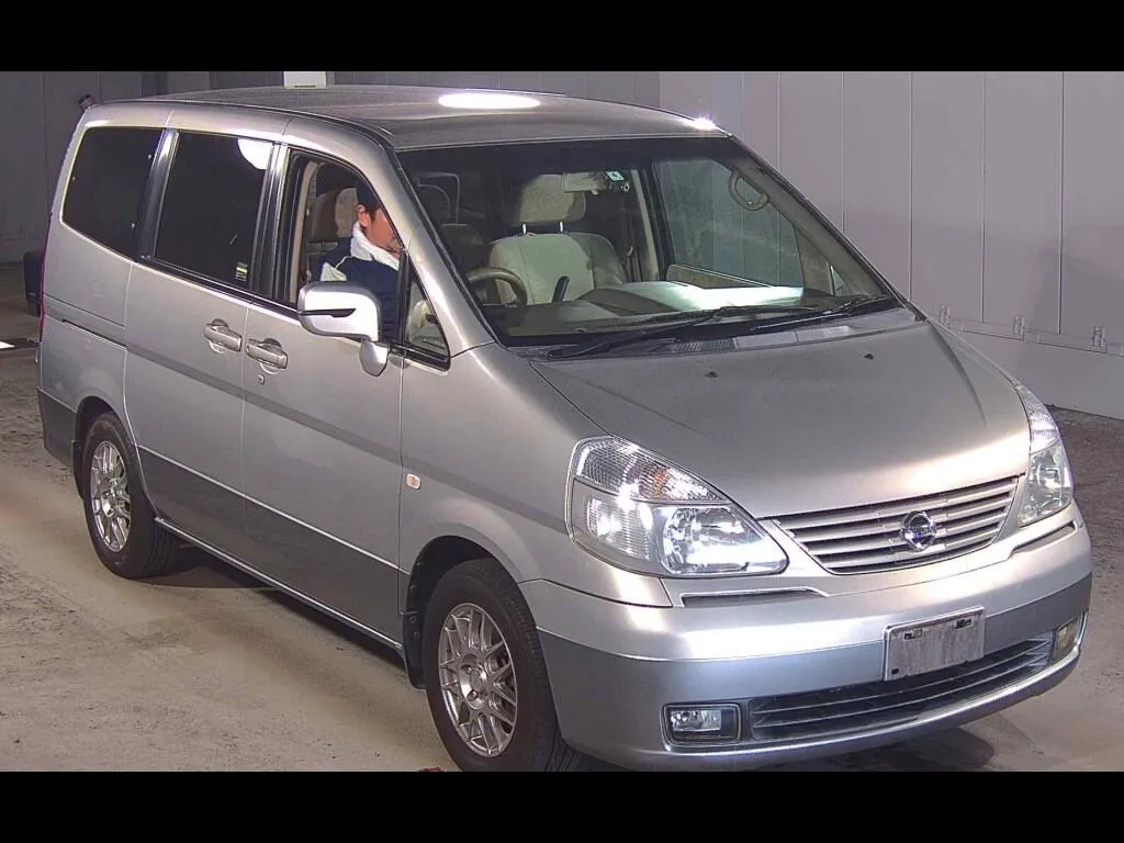 NISSAN SERENA 5D V-G