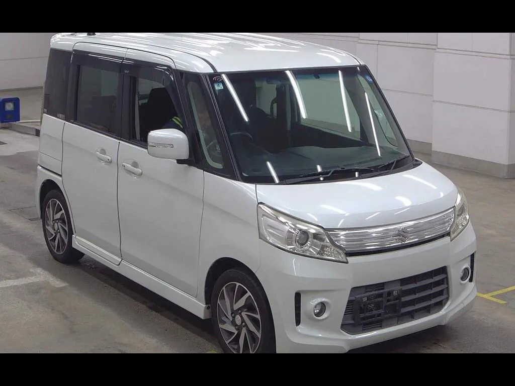 SUZUKI SPACIA CUSTOM 4WD TS
