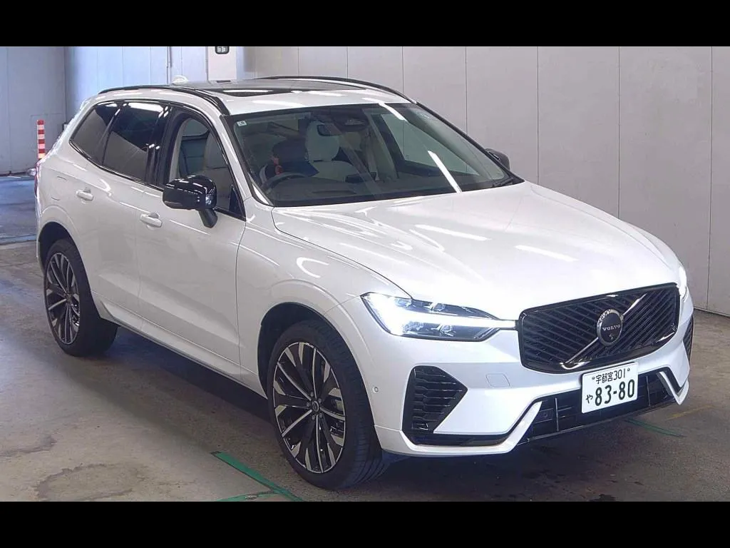 VOLVO XC60 4WD ULTRA T6 AWD PLUG-IN HYBRID
