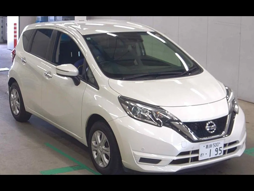 NISSAN NOTE X V SELECTION