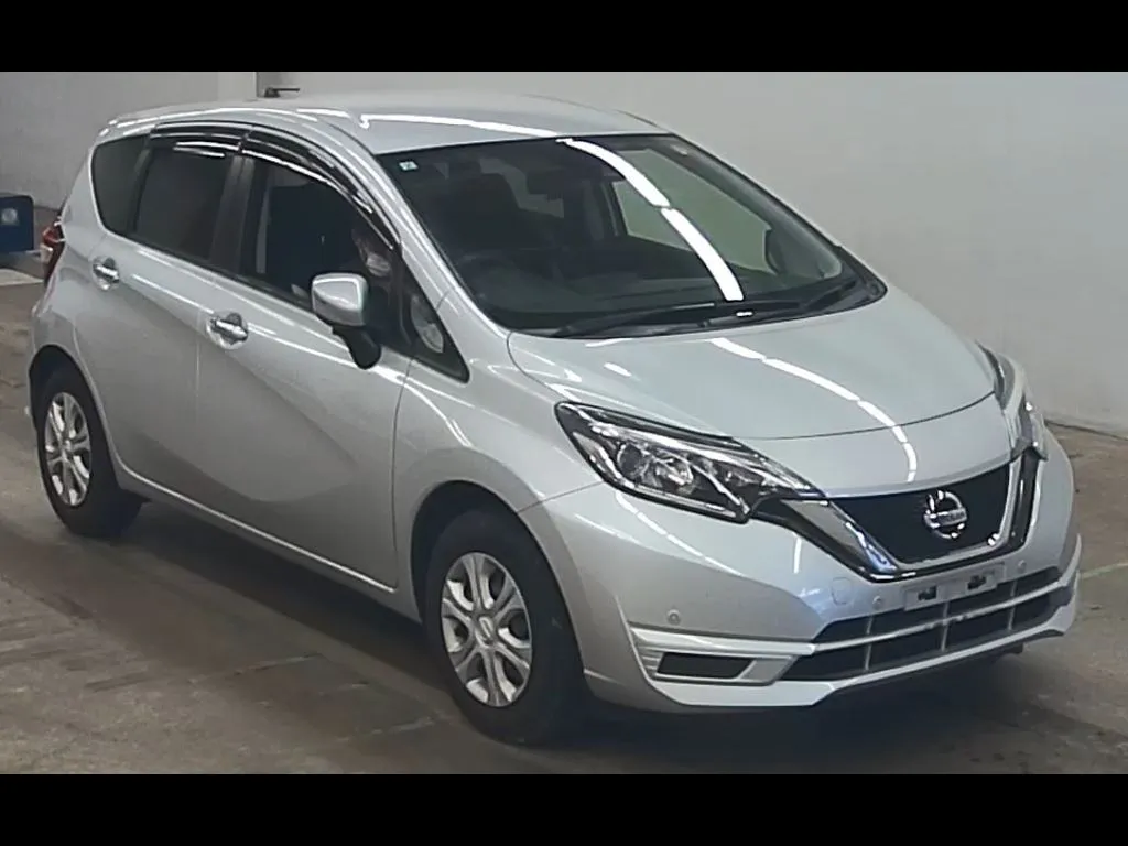 NISSAN NOTE X