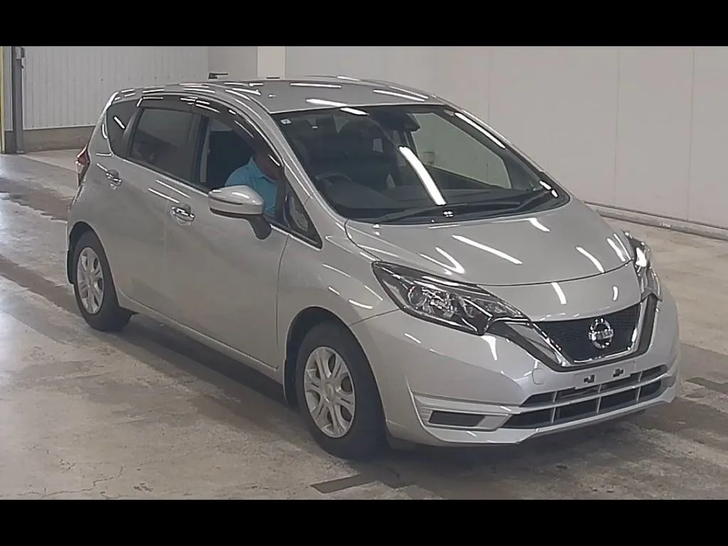 NISSAN NOTE X