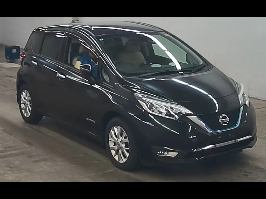 NISSAN NOTE E-POWER MEDALIST