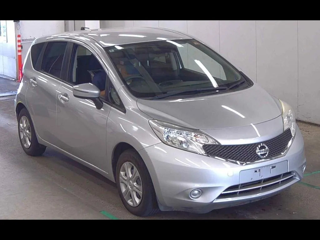 NISSAN NOTE X