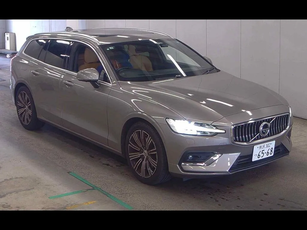 VOLVO V60 T5 INSCRIPTION