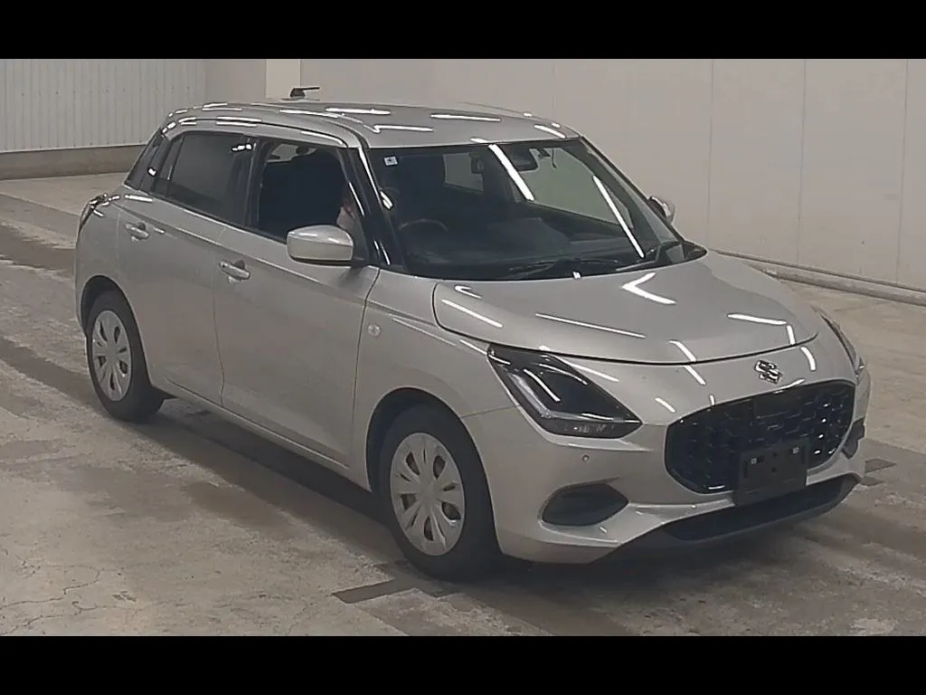 SUZUKI SWIFT 5D XG