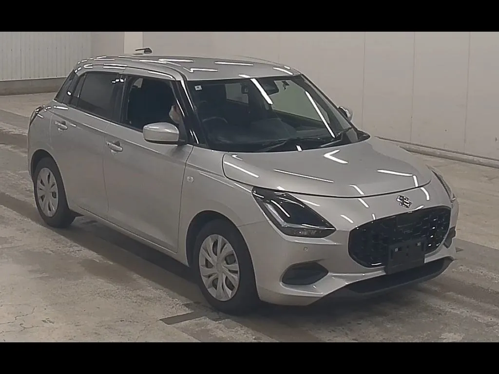 SUZUKI SWIFT 5D XG