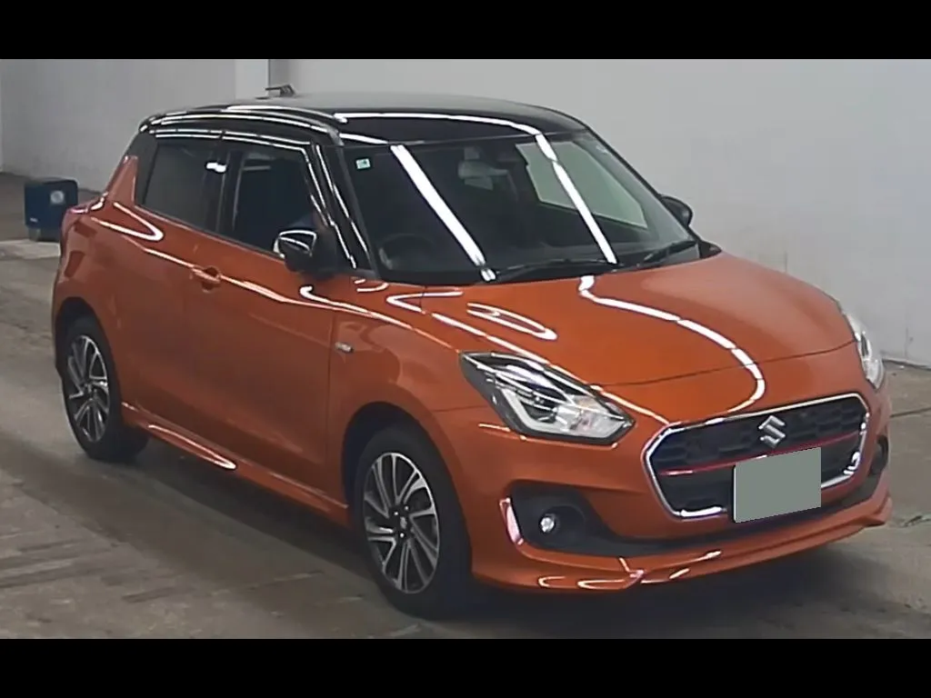 SUZUKI SWIFT 5D 4WD HYBRID RS