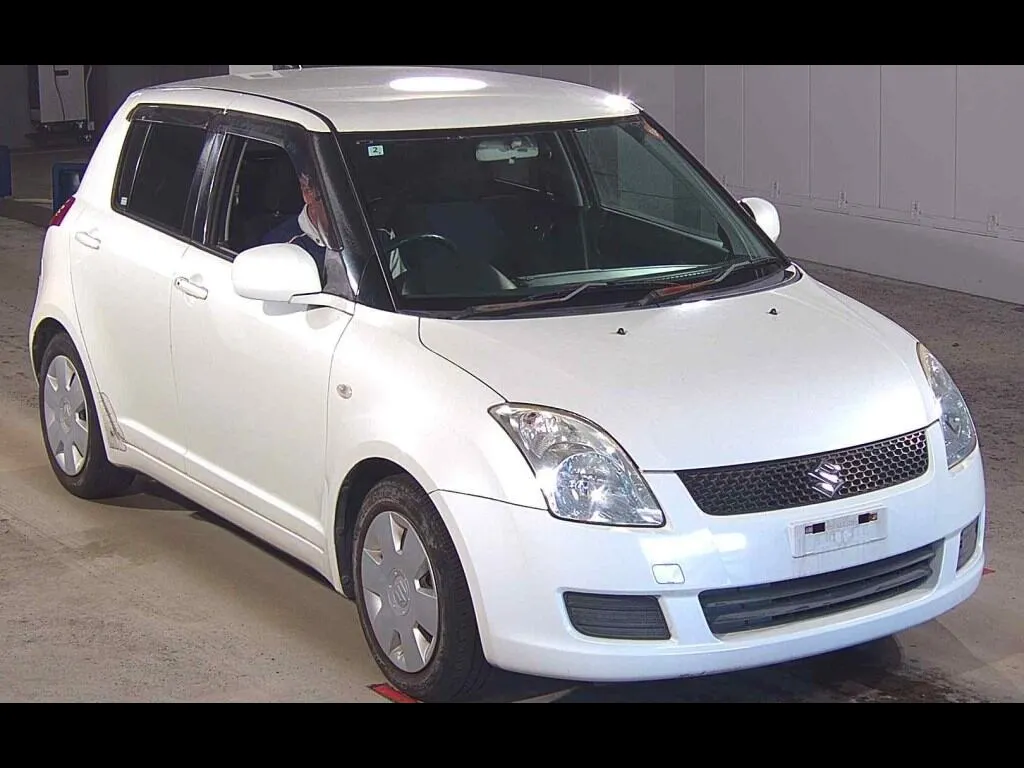 SUZUKI SWIFT 5D 1.2XG