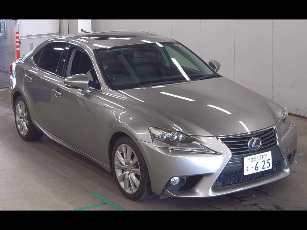LEXUS IS 4D IS250 VERSION L