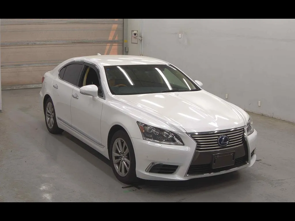 LEXUS LS 4WD LS600H VERSION C I PACKAGE
