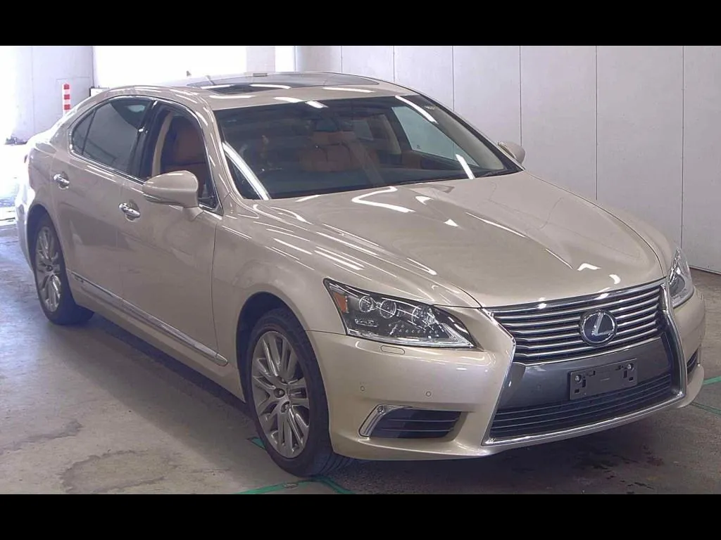 LEXUS LS 4WD LS600HL EXECUTIVE PACKAGE